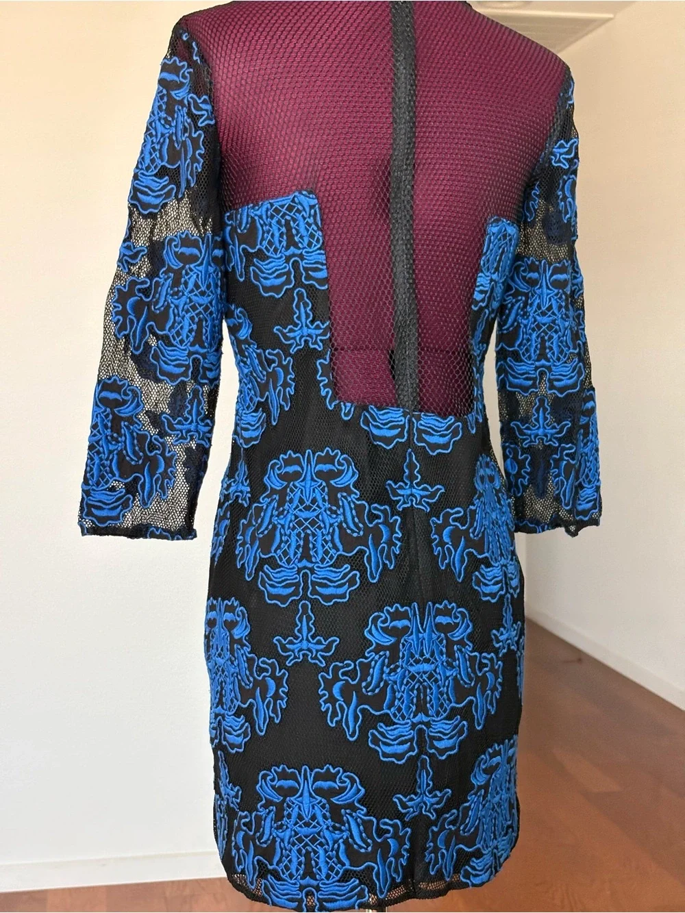 NEW with tags SANTIERI Blue-Black Sachin and Babi DRESS SZ 4 retail $595